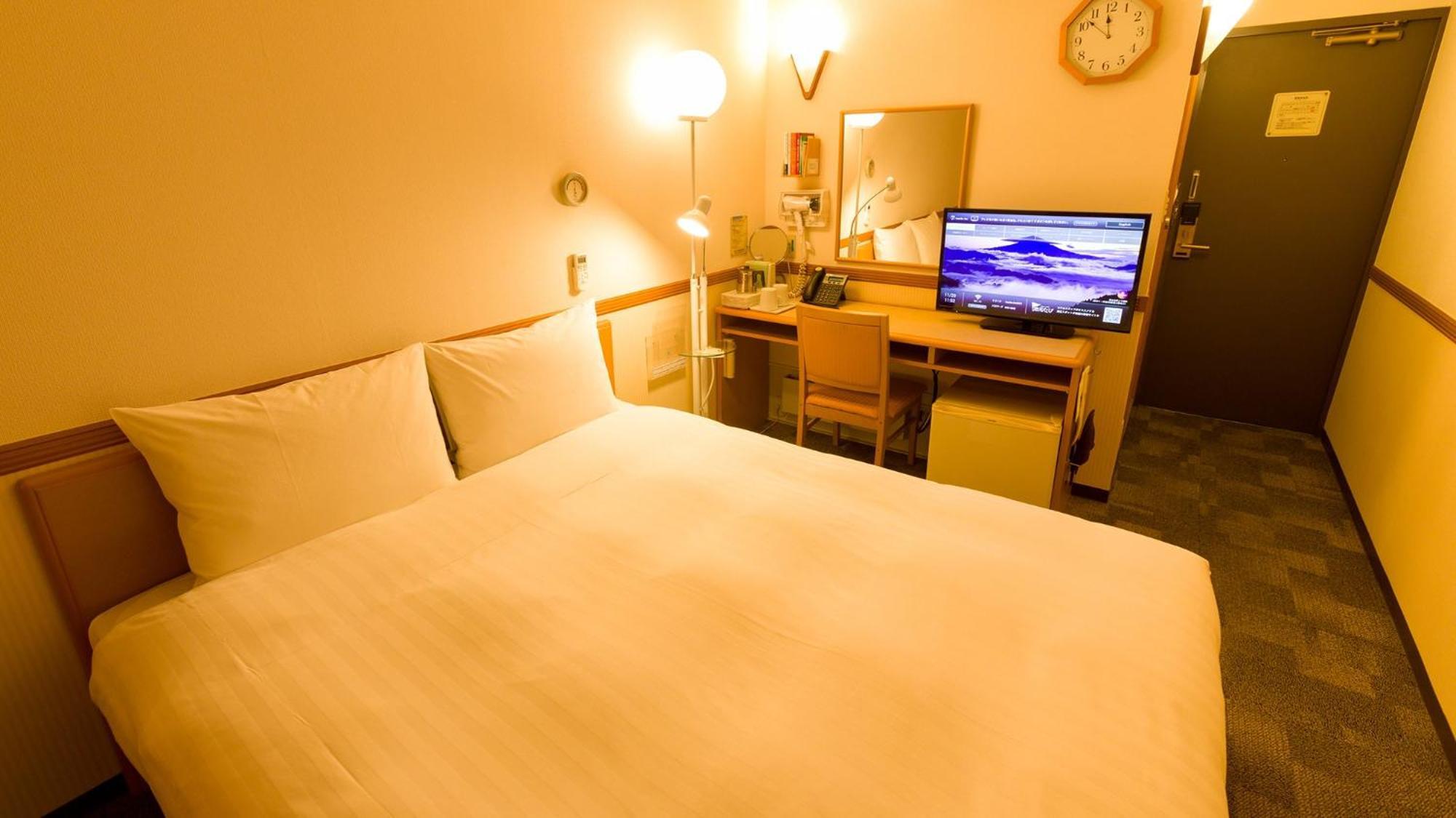 Toyoko Inn Chiba Ekimae Værelse billede